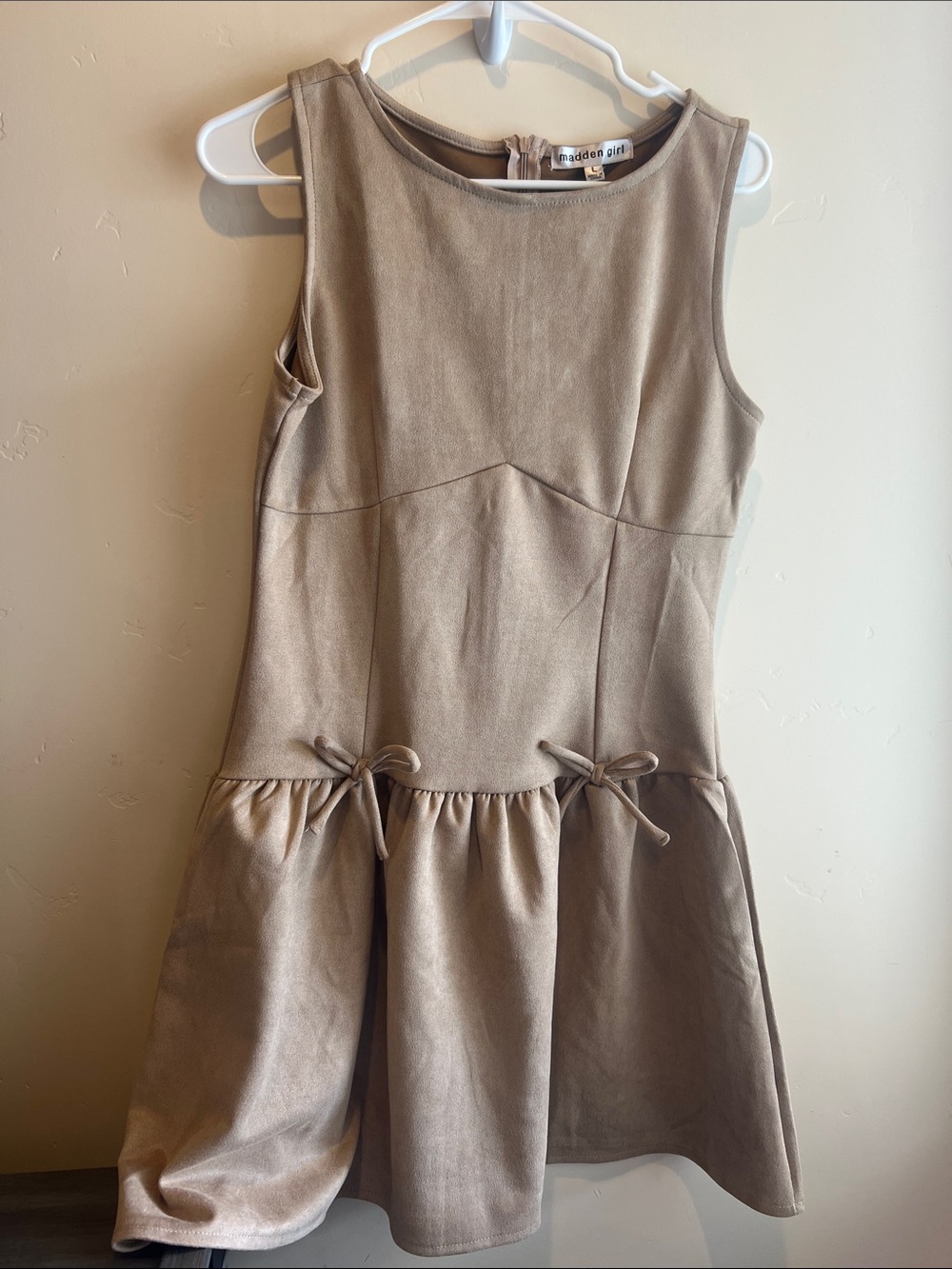 Madden Girl Juniors' Tan Sleeveless Bow Drop-Waist Dress